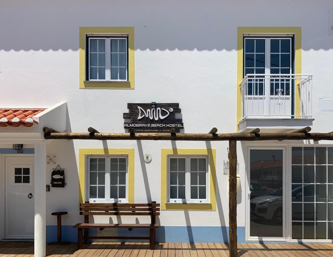 Almograve Beach Hostel Экстерьер фото